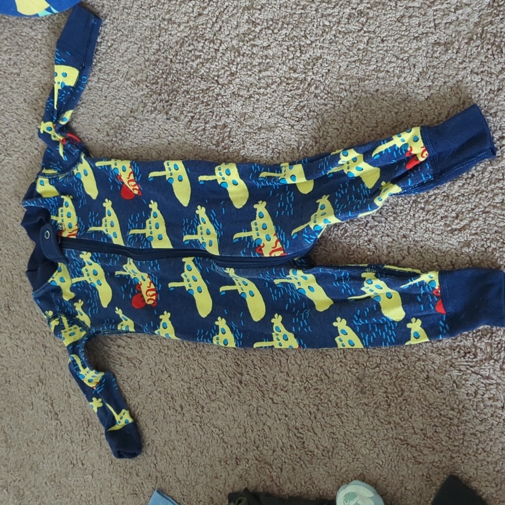 * 3 FOR $10 ALL BABY CLOTHES * Hanna Andersson Yellow Submarine Footless Pajamas
